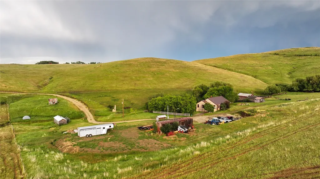 581 Willow Creek Road Red Lodge MT 59068