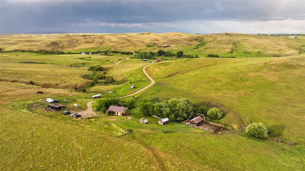 581 Willow Creek Road Red Lodge MT 59068