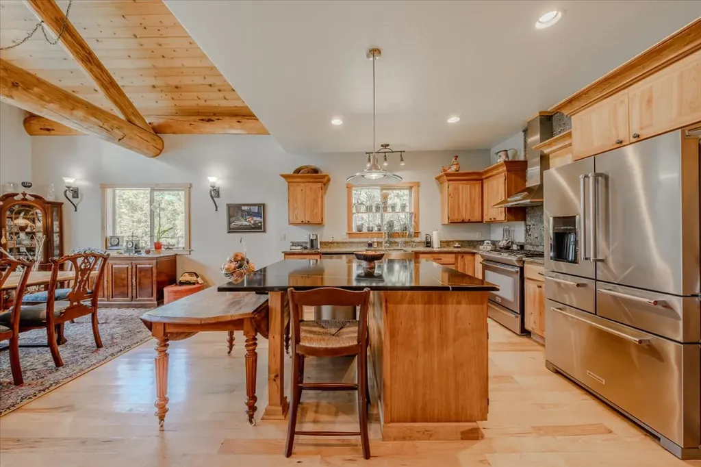 67 Tumbleweed Trail Rexford MT 59930