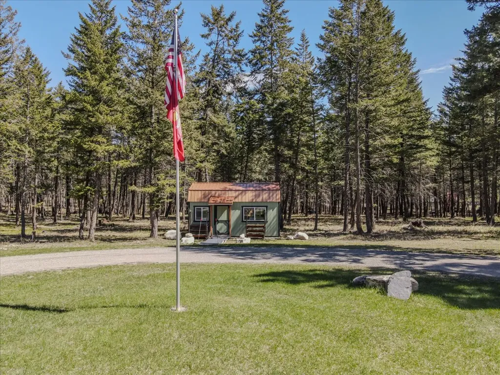 67 Tumbleweed Trail Rexford MT 59930