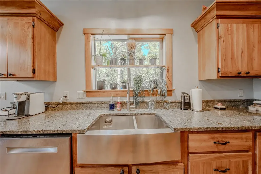 67 Tumbleweed Trail Rexford MT 59930