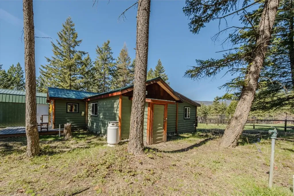 67 Tumbleweed Trail Rexford MT 59930