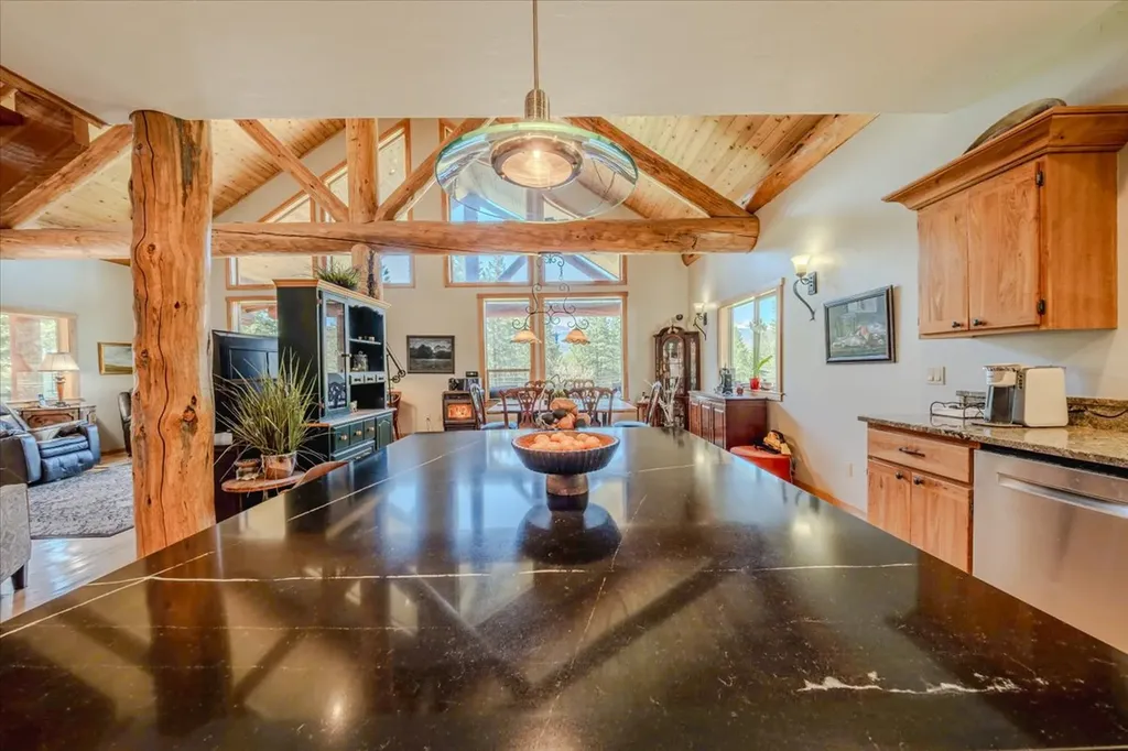67 Tumbleweed Trail Rexford MT 59930