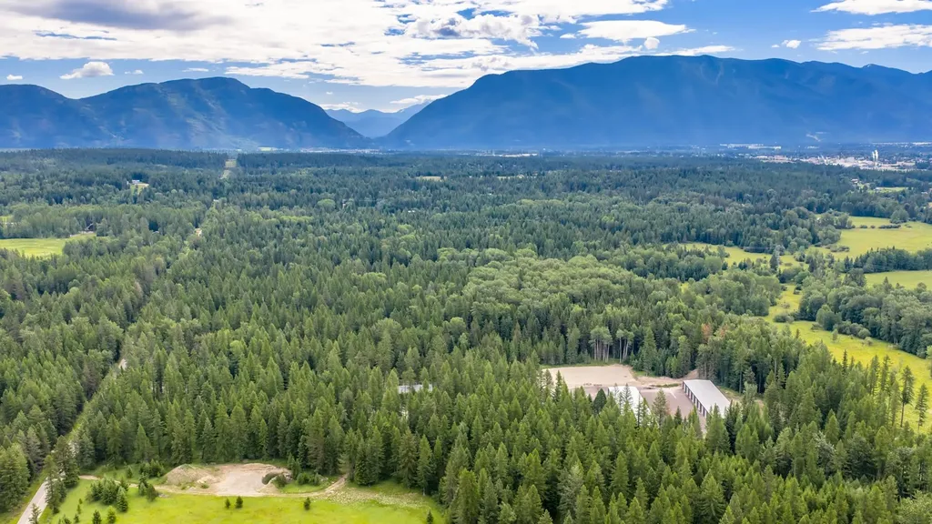 2226 Tamarack Lane Columbia Falls MT 59912