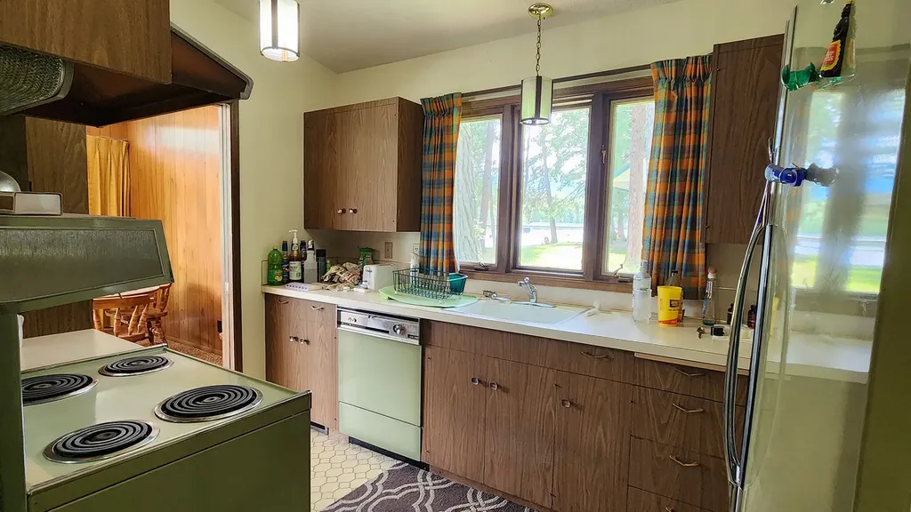 12430 Rippling Waters Road Bigfork MT 59911