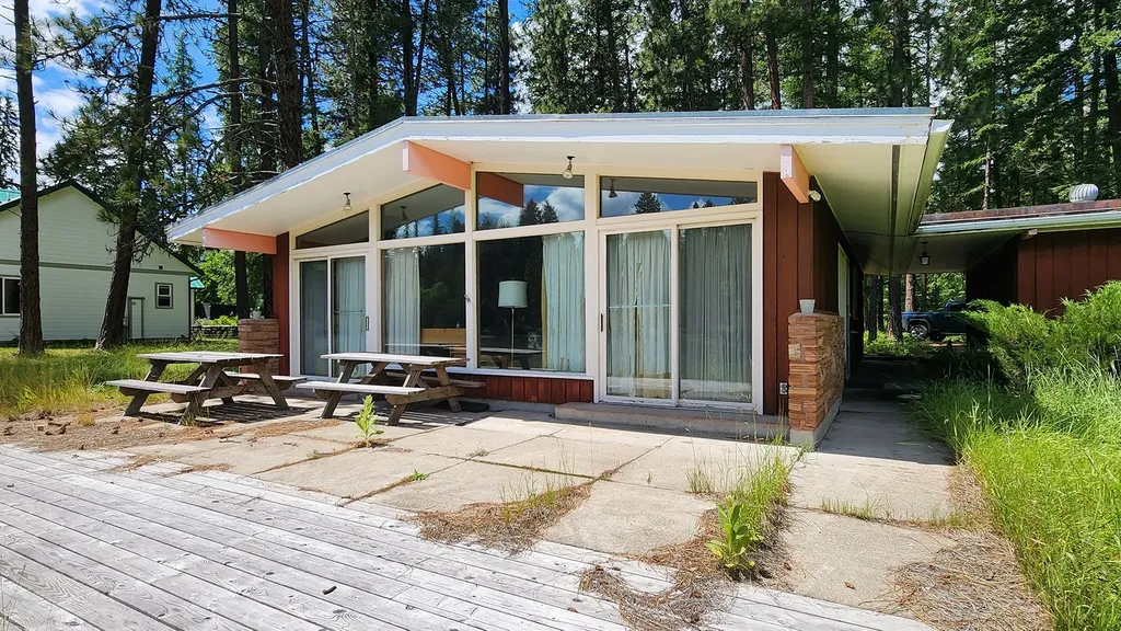 12430 Rippling Waters Road Bigfork MT 59911