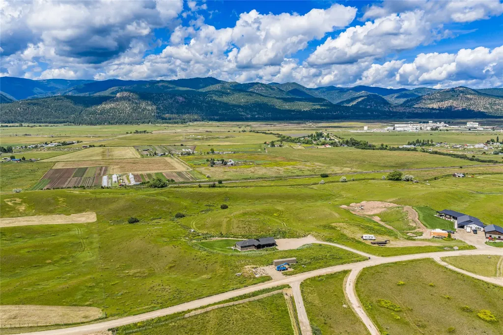 8915 Western Farms Road Missoula MT 59808