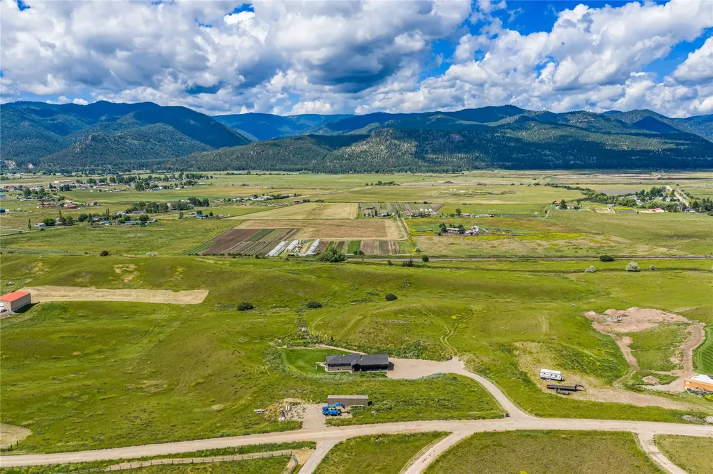 8915 Western Farms Road Missoula MT 59808