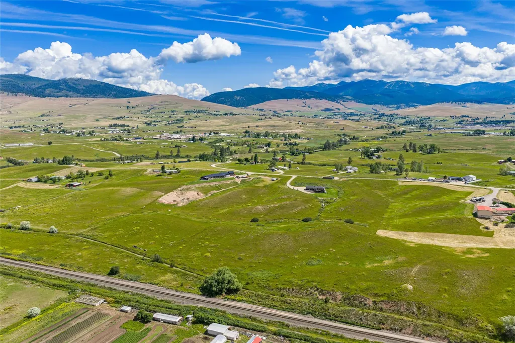 8915 Western Farms Road Missoula MT 59808