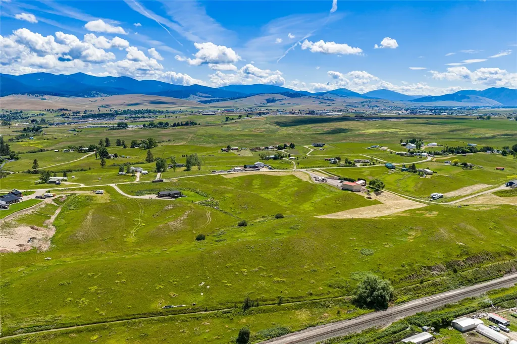 8915 Western Farms Road Missoula MT 59808