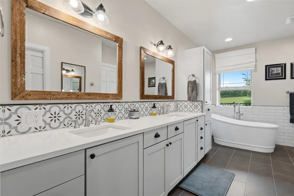 548 Pat Lane Stevensville MT 59870