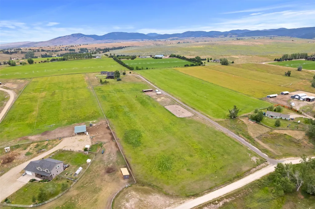 548 Pat Lane Stevensville MT 59870