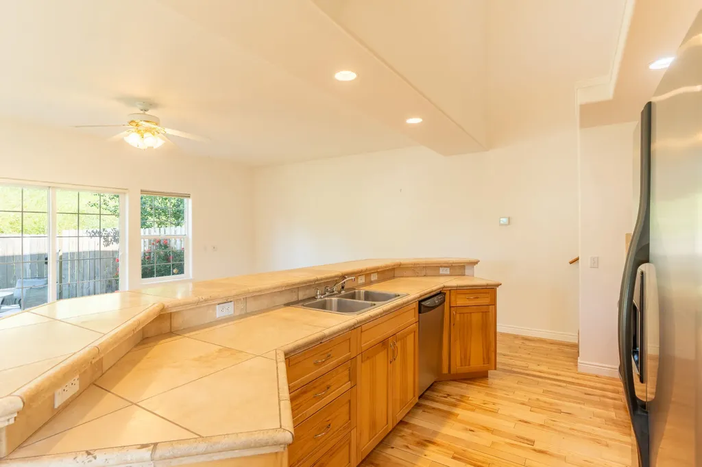 108 Sunrise Terrace Bigfork MT 59911