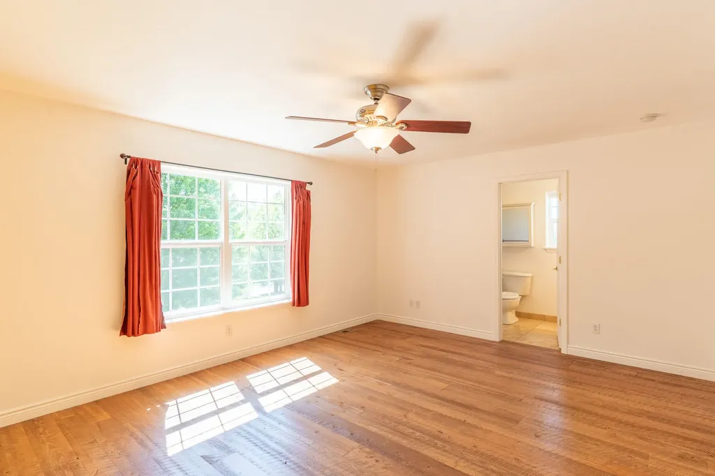 108 Sunrise Terrace Bigfork MT 59911
