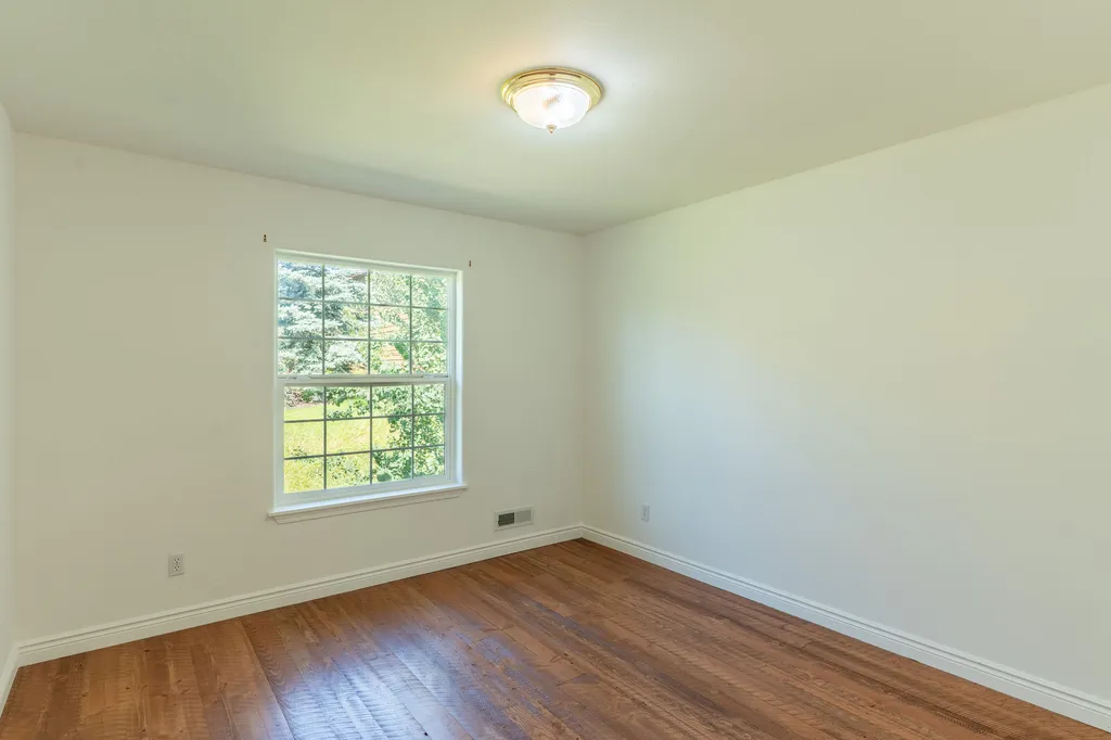 108 Sunrise Terrace Bigfork MT 59911