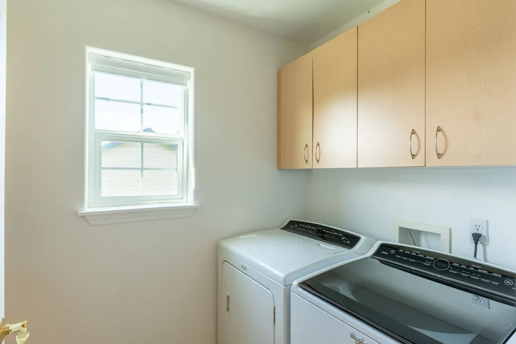 108 Sunrise Terrace Bigfork MT 59911