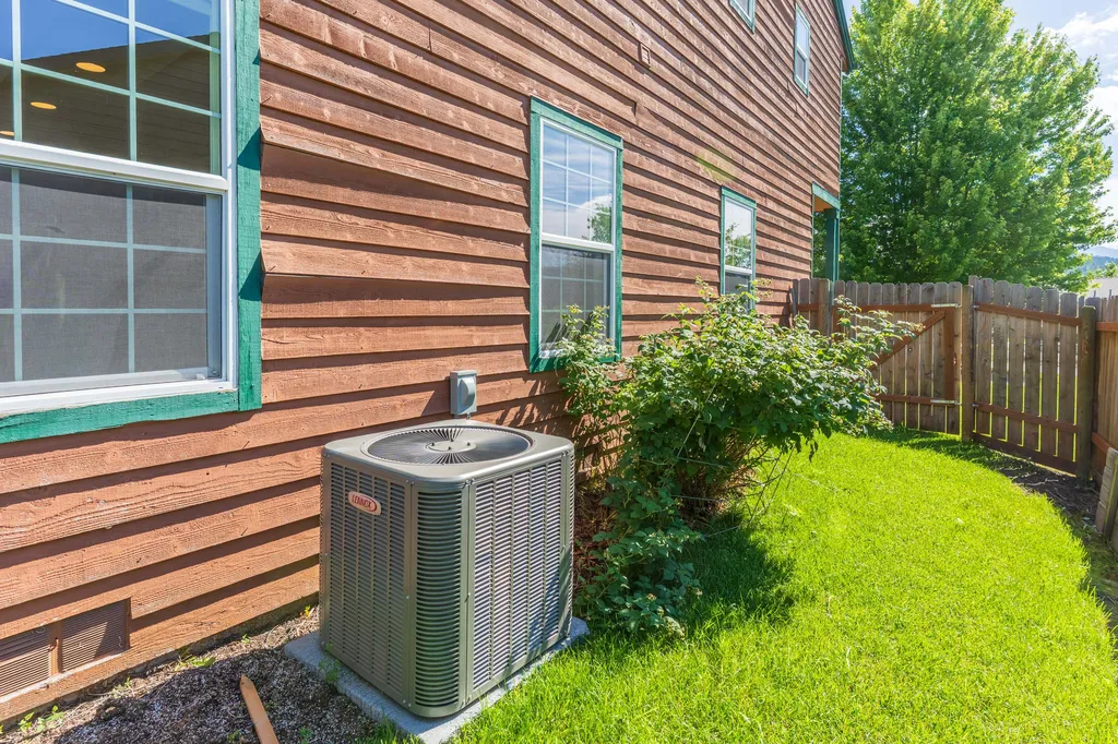 108 Sunrise Terrace Bigfork MT 59911