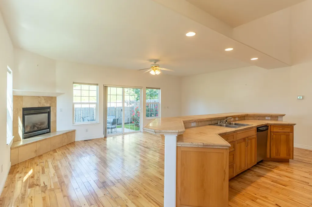 108 Sunrise Terrace Bigfork MT 59911