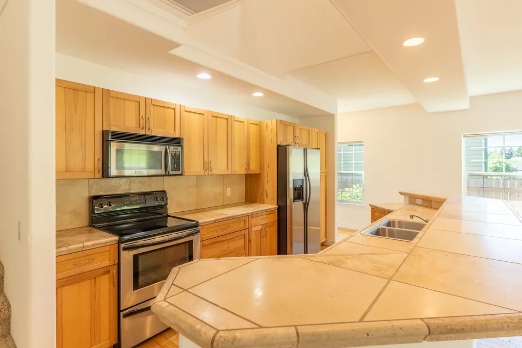 108 Sunrise Terrace Bigfork MT 59911