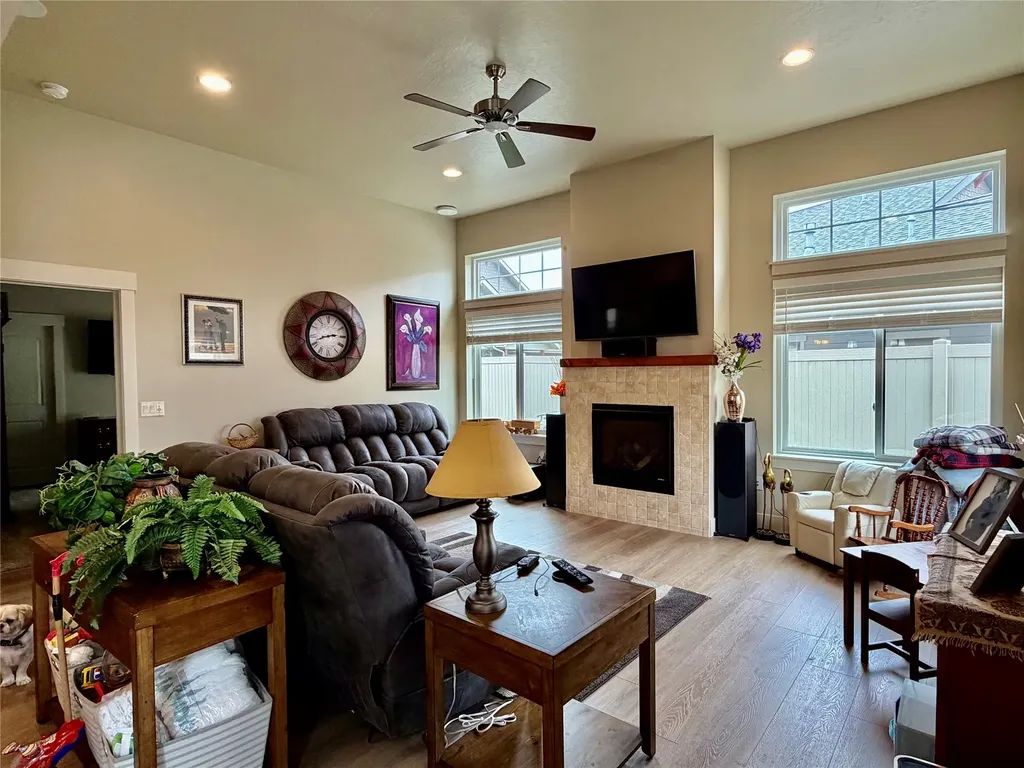 3913 Hoss Drive Missoula MT 59801