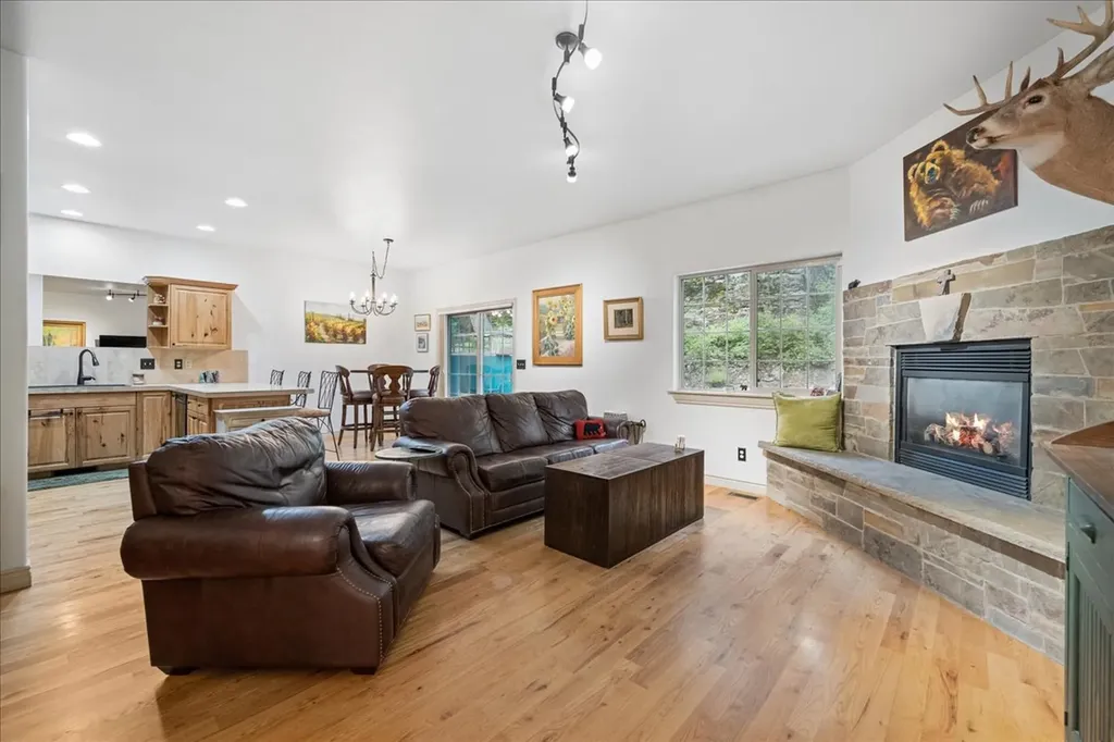 278 Eagle Bend Drive Bigfork MT 59911