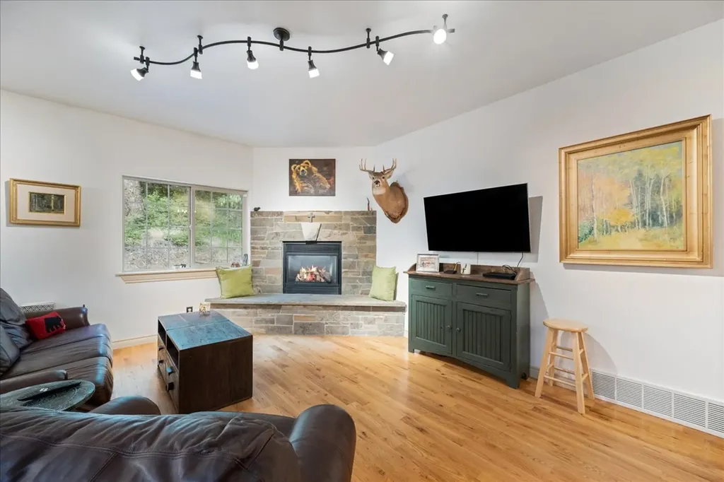 278 Eagle Bend Drive Bigfork MT 59911