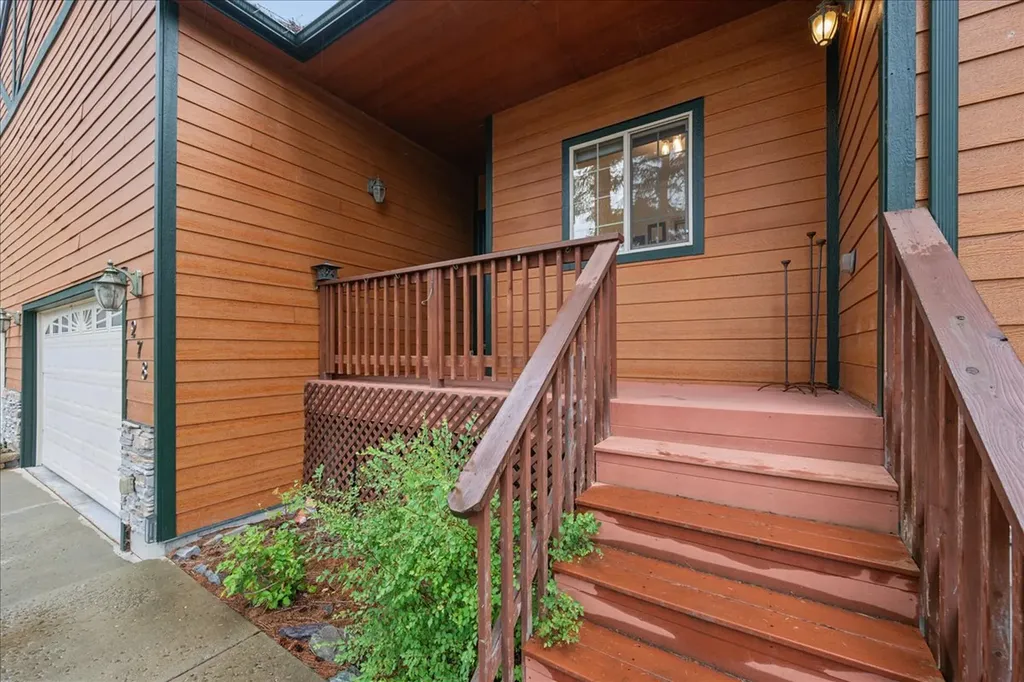 278 Eagle Bend Drive Bigfork MT 59911