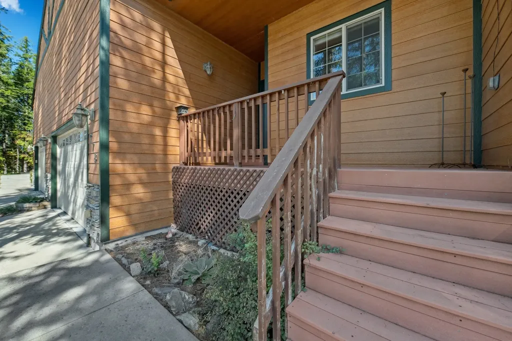 278 Eagle Bend Drive Bigfork MT 59911