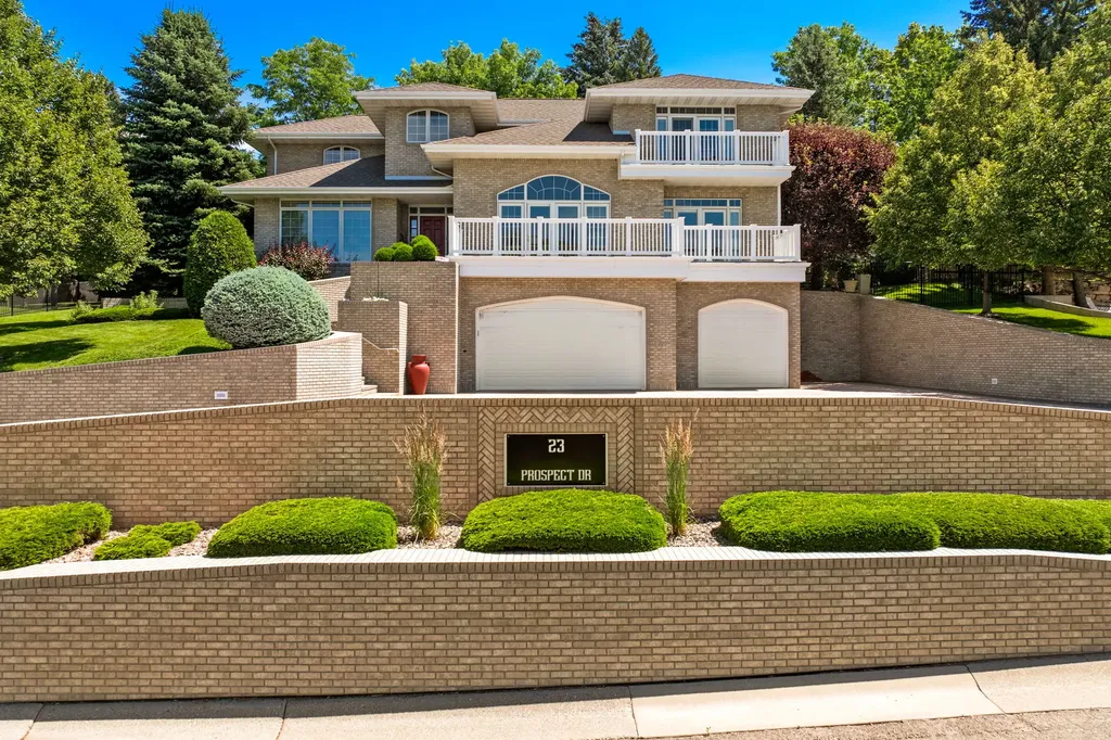 23 Prospect Drive Great Falls MT 59405