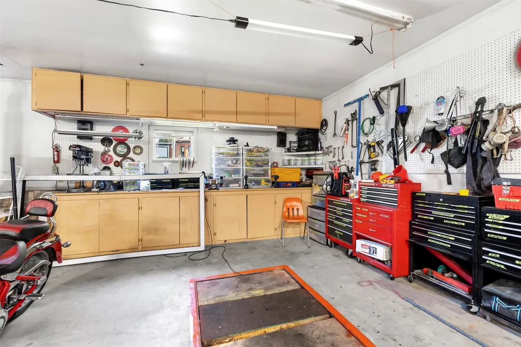 906 Zarelda Street Butte MT 59701