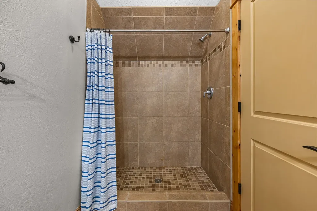 19820 Rambling Rose Lane Florence MT 59833