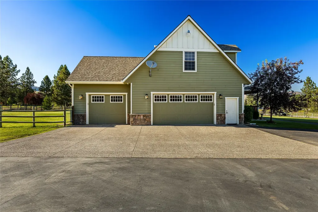19820 Rambling Rose Lane Florence MT 59833