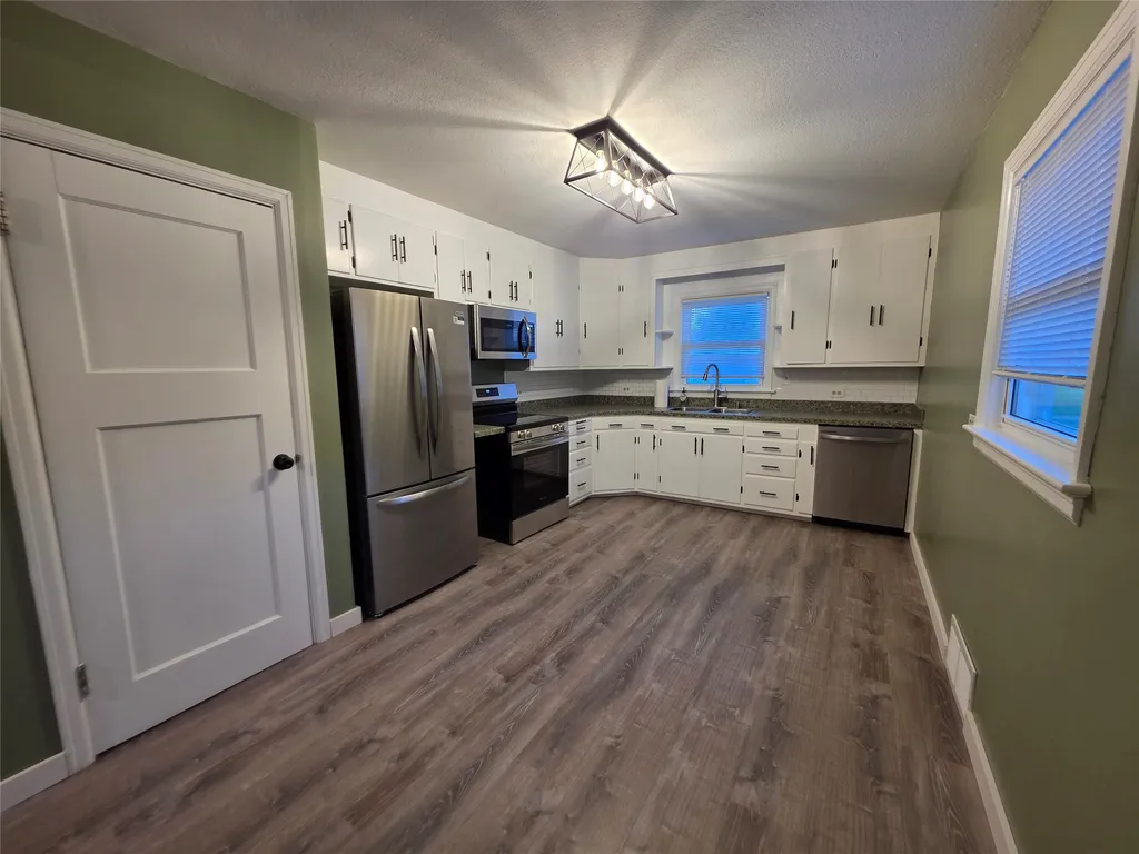 105 2nd Avenue NW Dutton MT 59433
