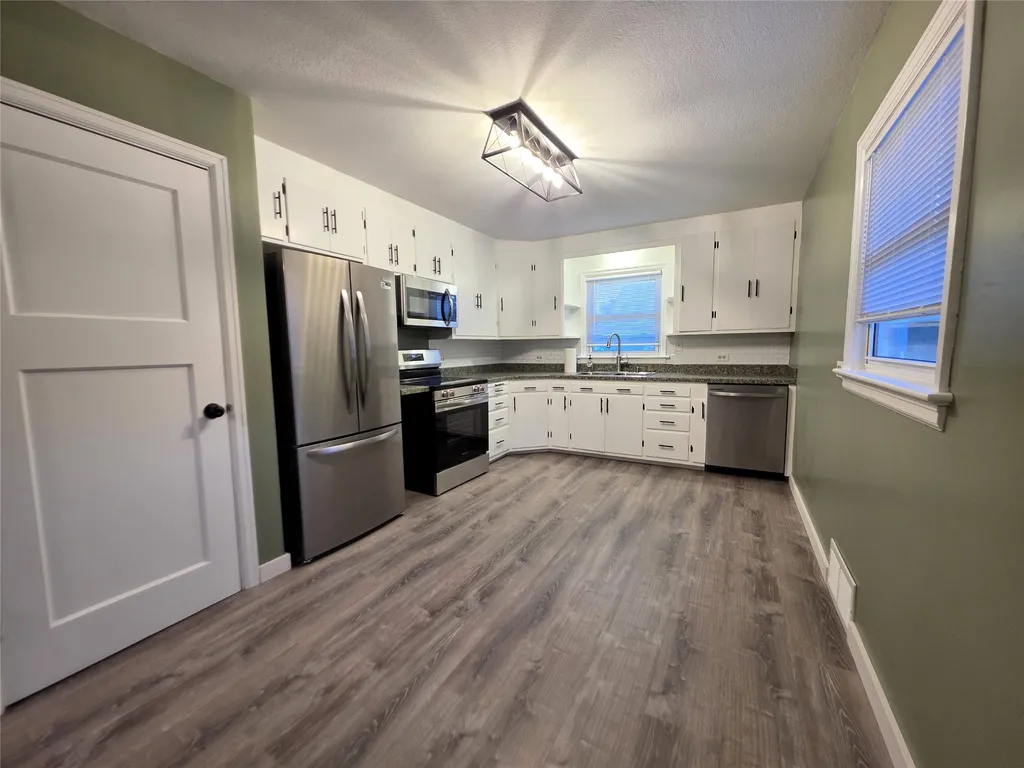 105 2nd Avenue NW Dutton MT 59433