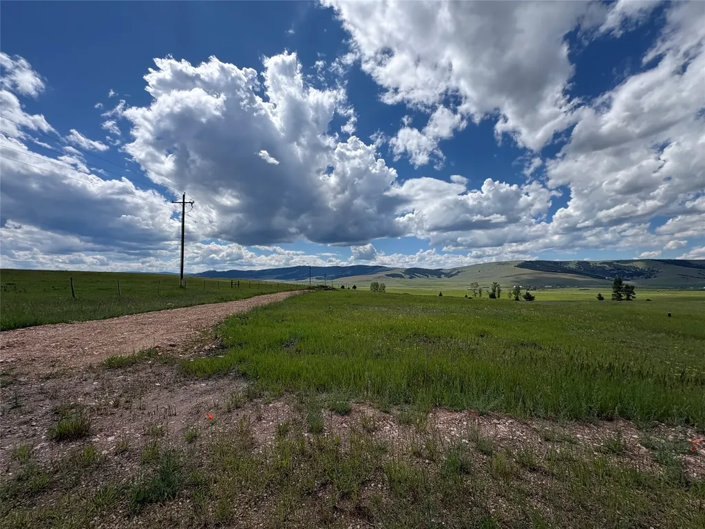 33 Handlos Lane Philipsburg MT 59858