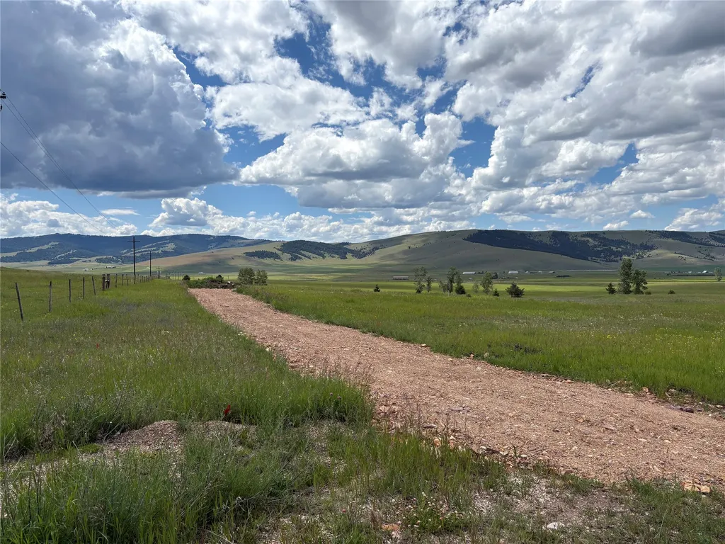 33 Handlos Lane Philipsburg MT 59858