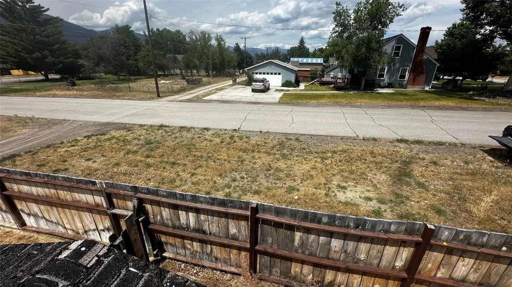 607 Saranac Avenue Hamilton MT 59840