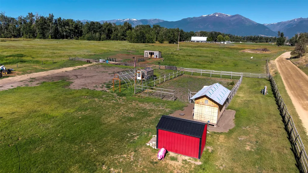 1073 N Burnt Fork Road Stevensville MT 59870
