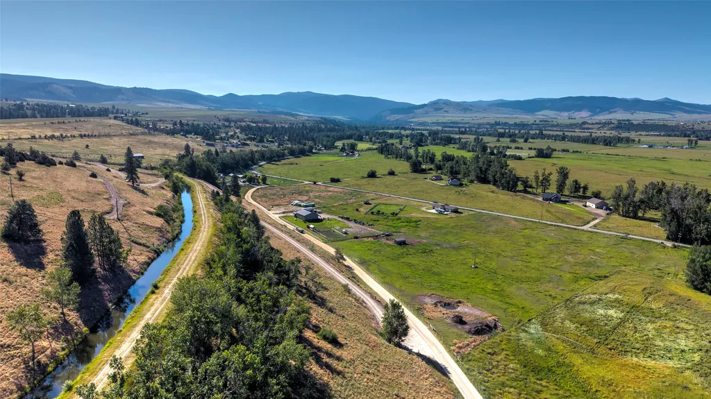 1073 N Burnt Fork Road Stevensville MT 59870