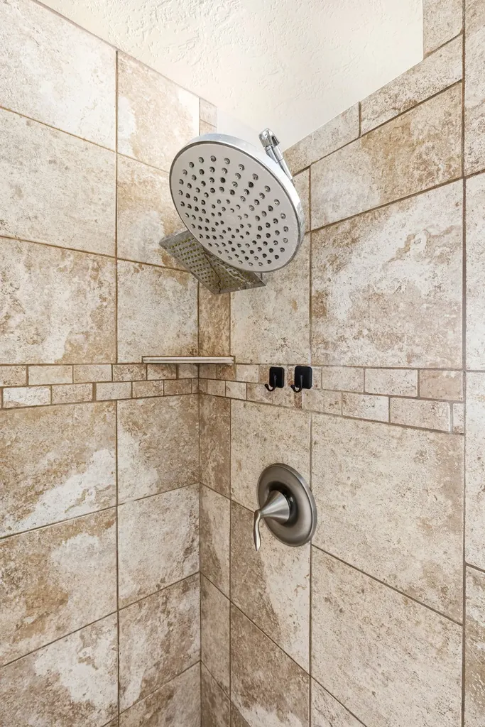 1012 46th Avenue NE Great Falls MT 59404