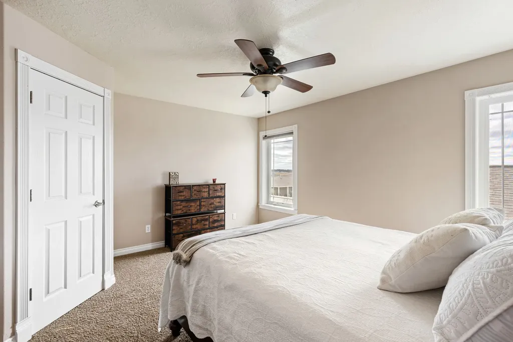 1012 46th Avenue NE Great Falls MT 59404