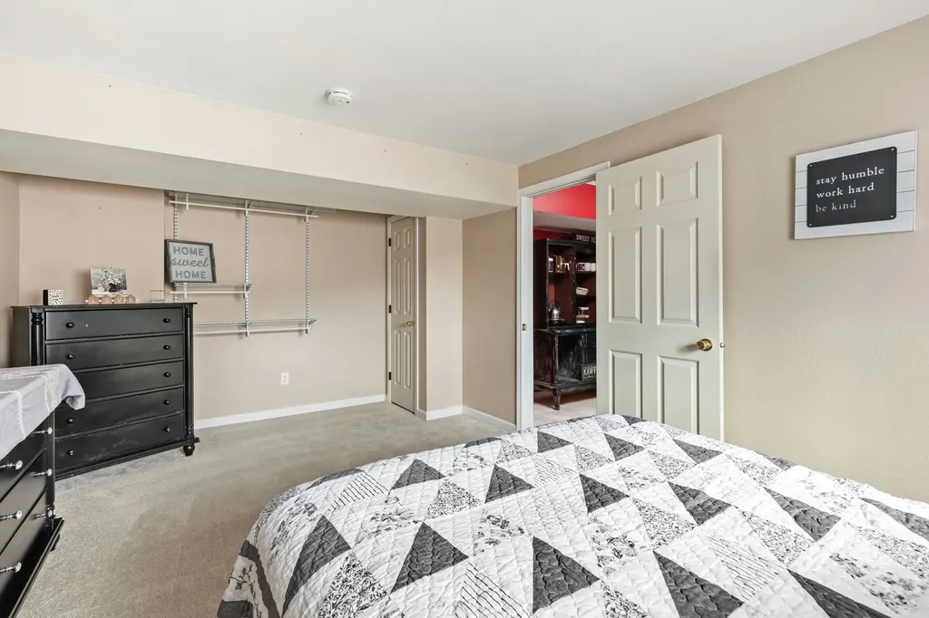 1012 46th Avenue NE Great Falls MT 59404