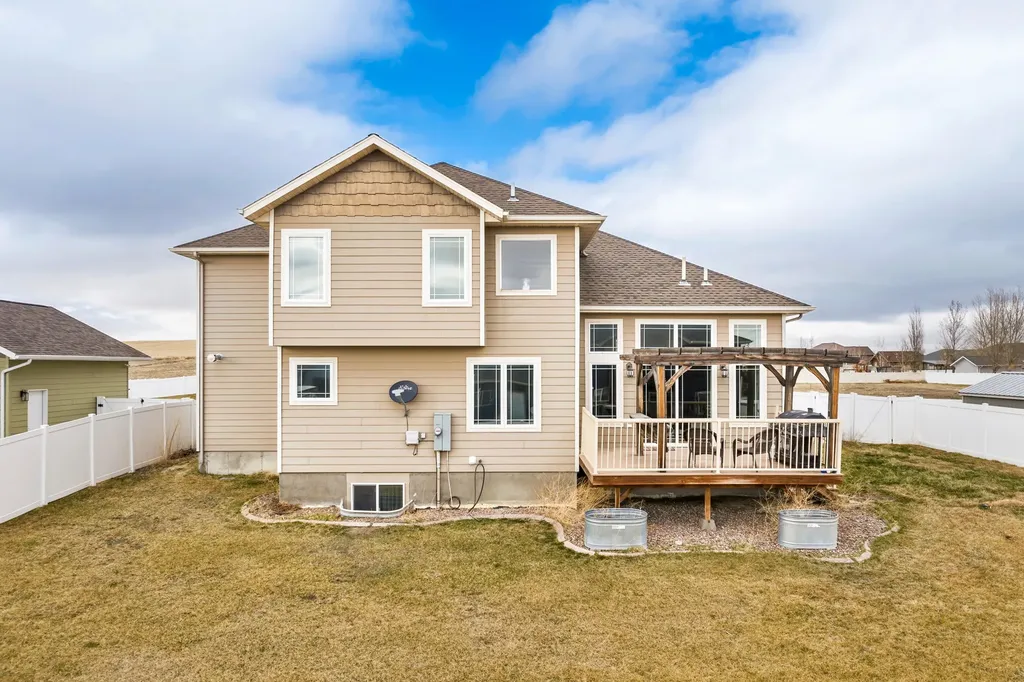 1012 46th Avenue NE Great Falls MT 59404