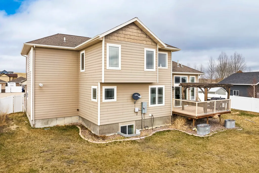 1012 46th Avenue NE Great Falls MT 59404