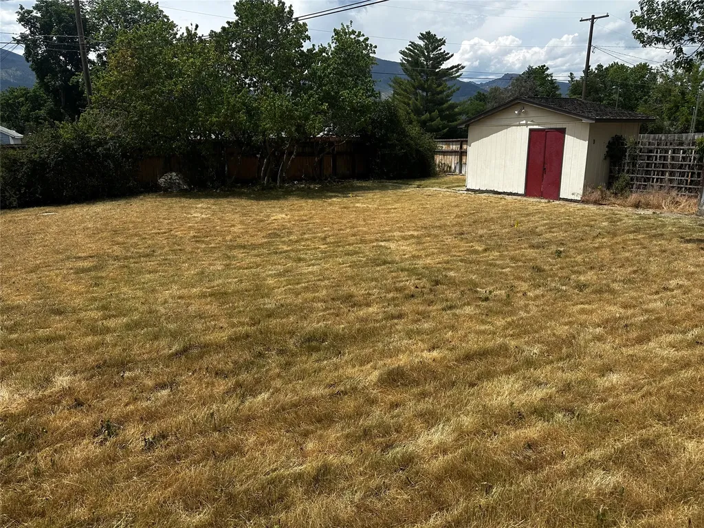 607 Saranac Avenue Hamilton MT 59840