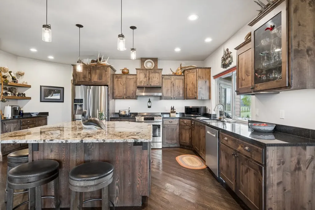 1620 Moon Bow Loop Kalispell MT 59901