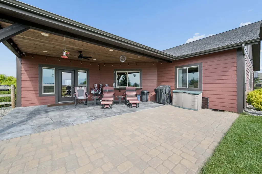 1620 Moon Bow Loop Kalispell MT 59901