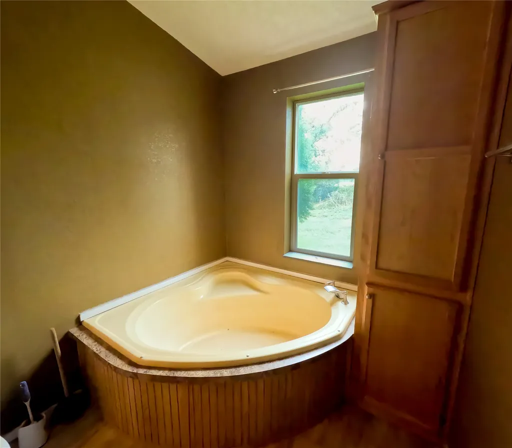 34733 Courville Trail Polson MT 59860