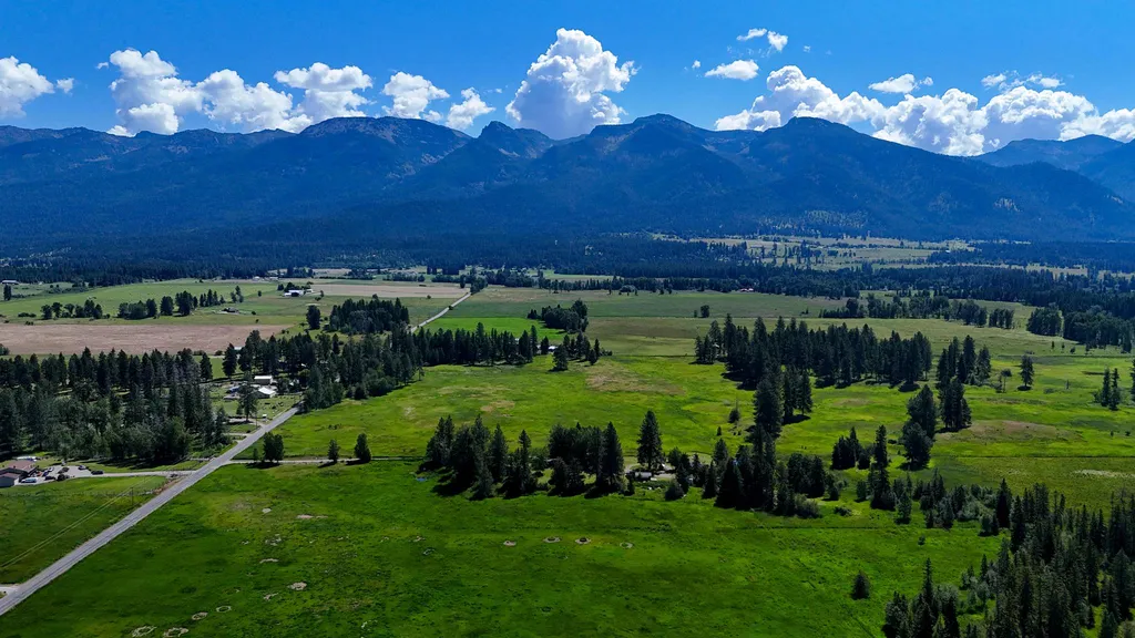 34733 Courville Trail Polson MT 59860