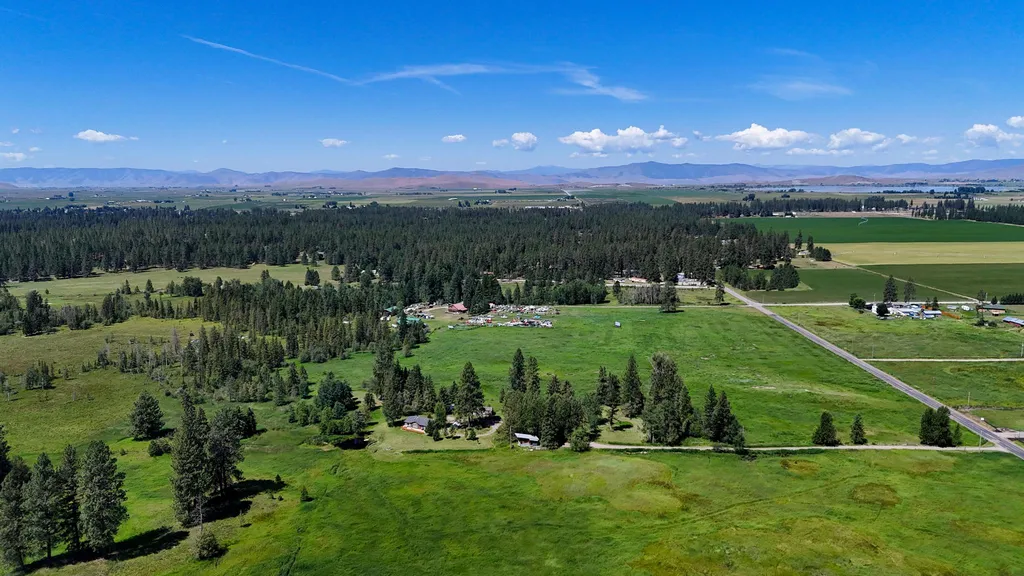 34733 Courville Trail Polson MT 59860
